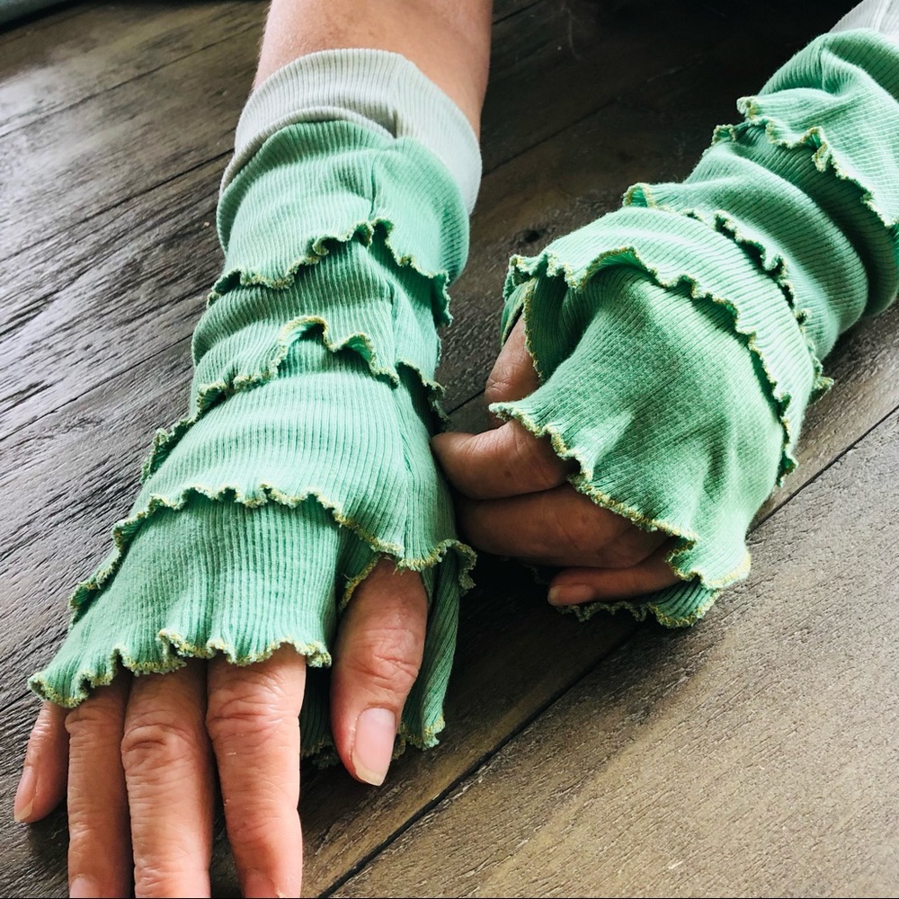 Handmade unique ruffled glovelets arm warmers